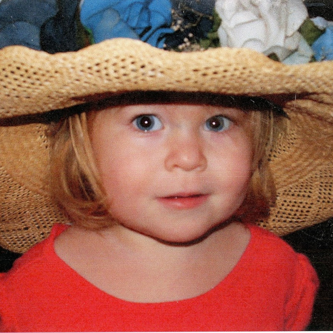 squarebabymeinahat